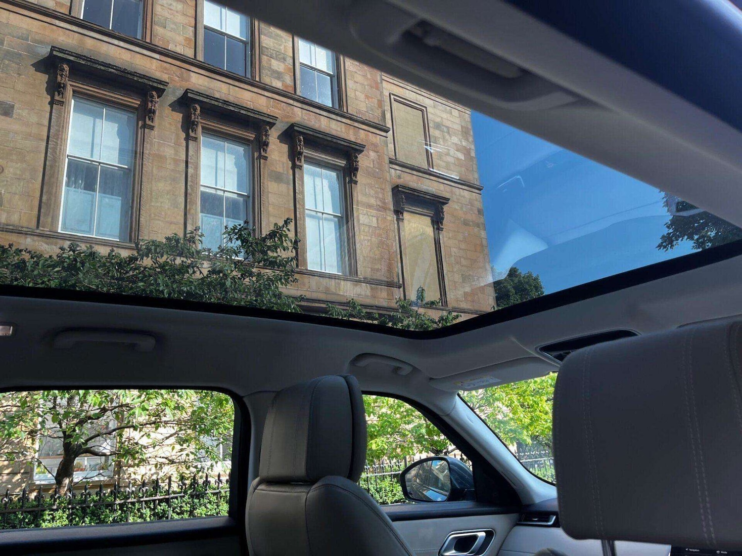 Used Land Rover Range Rover Velar 2017 for sale - 77128523: Photo 23