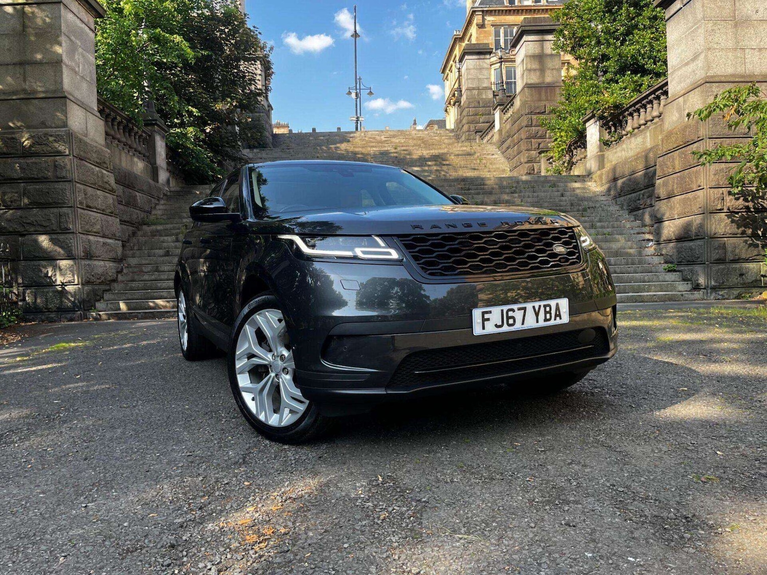 Used Land Rover Range Rover Velar 2017 for sale - 77128523: Photo 4