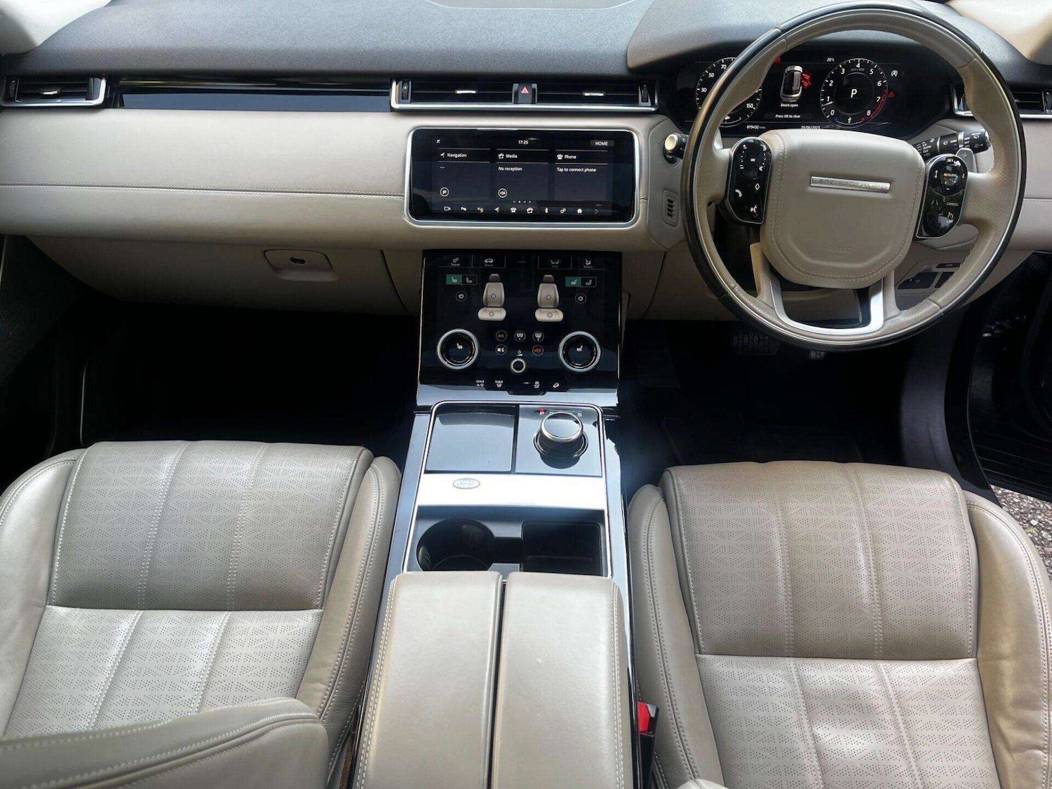 Used Land Rover Range Rover Velar 2017 for sale - 77128523: Photo 53