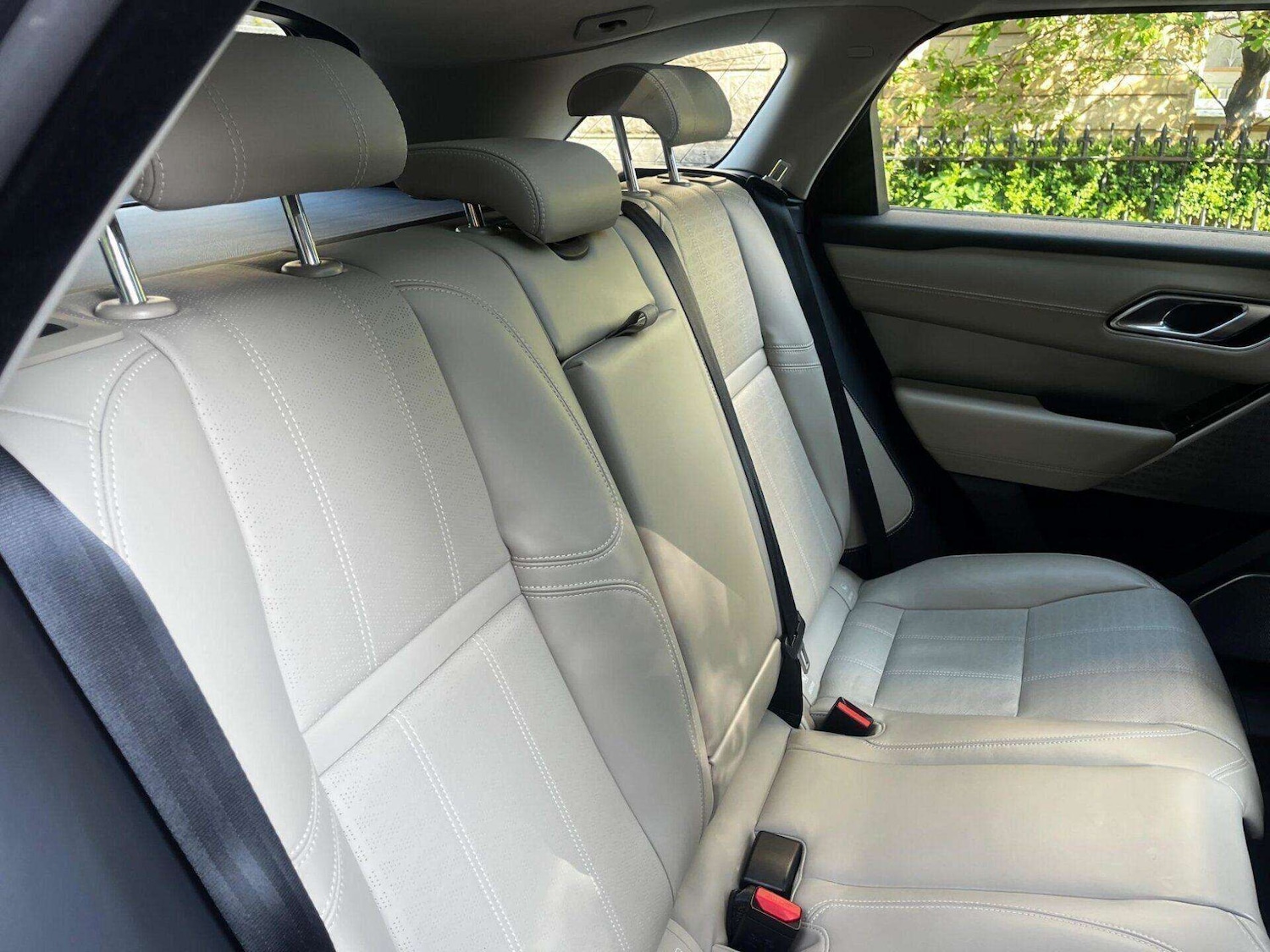 Used Land Rover Range Rover Velar 2017 for sale - 77128523: Photo 54