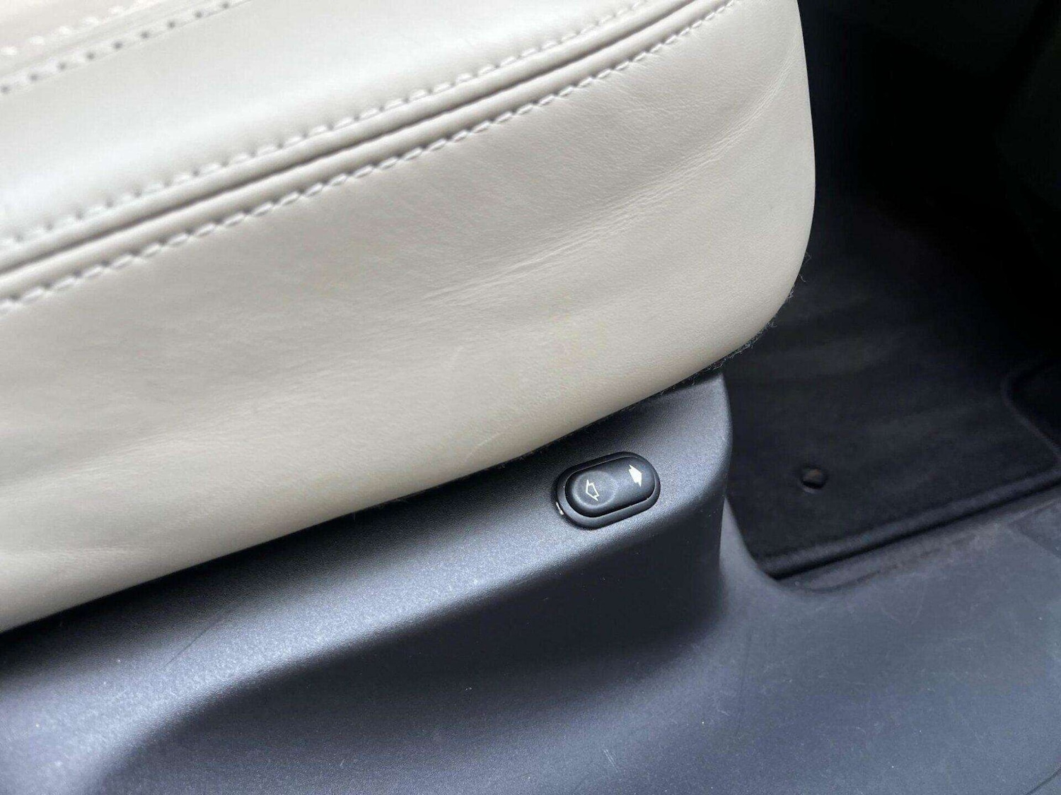 Used Land Rover Range Rover Velar 2017 for sale - 77128523: Photo 55