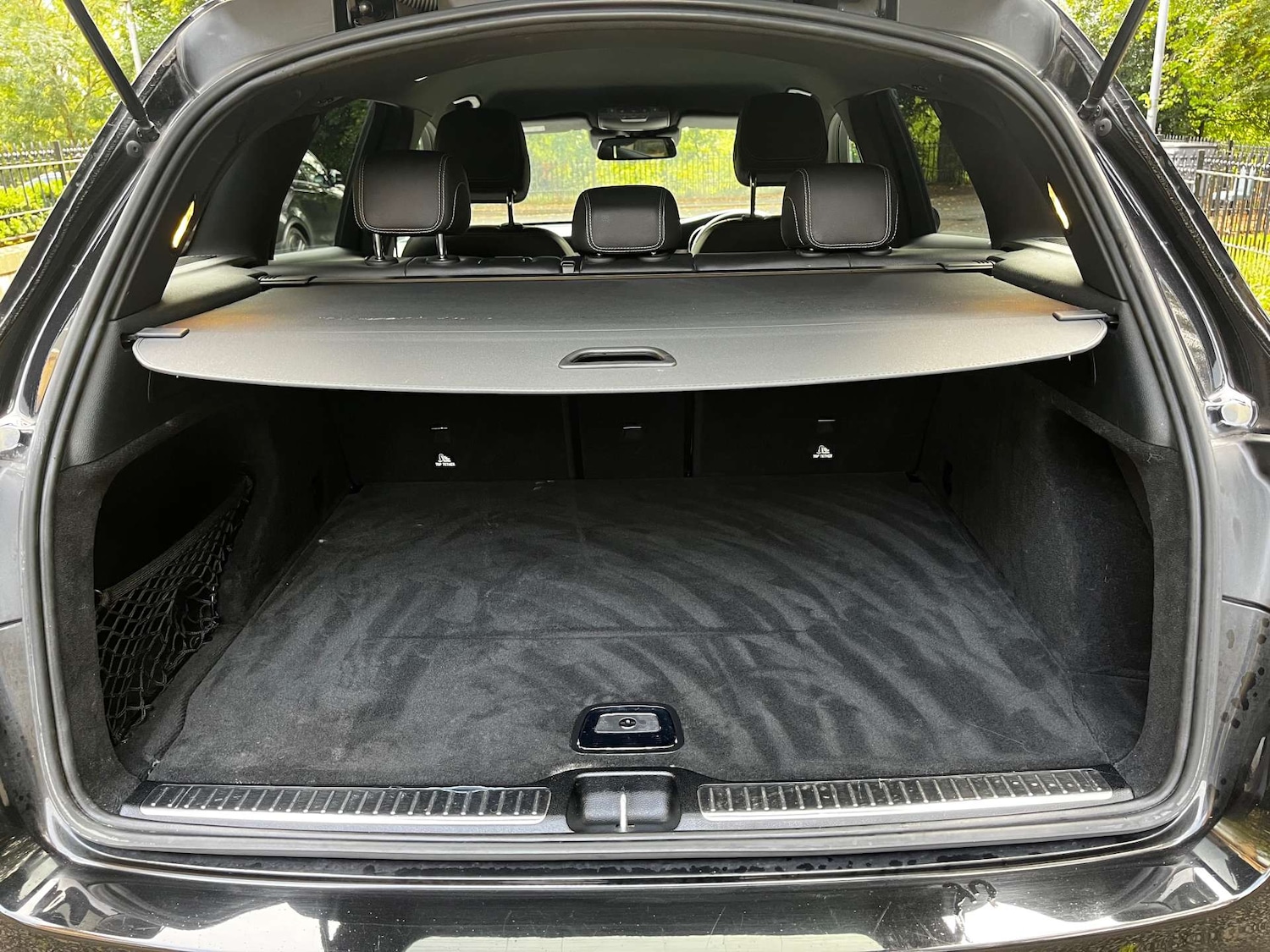 Used Mercedes-Benz GLC 2018 for sale - 77128580: Photo 18