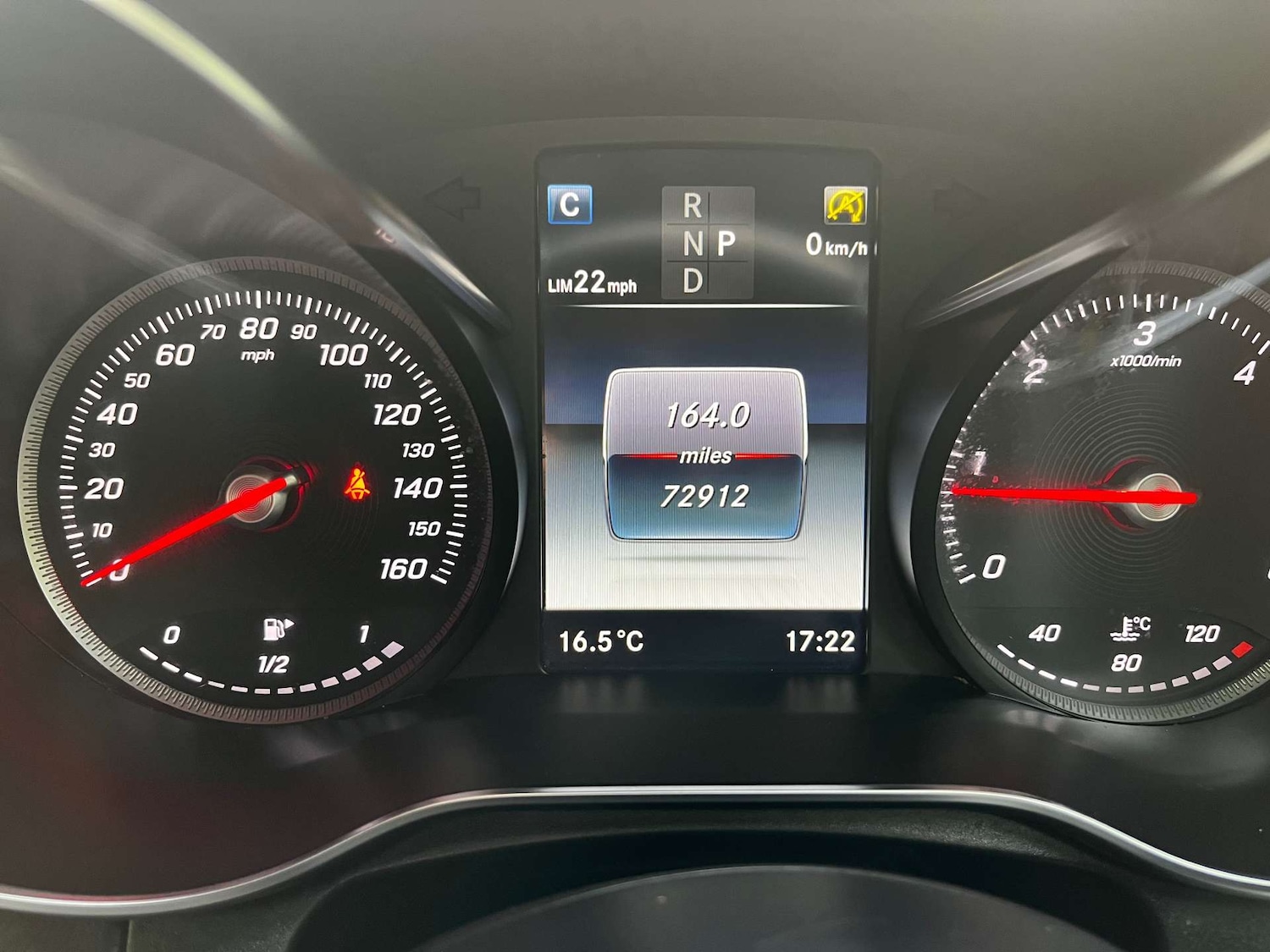 Used Mercedes-Benz GLC 2018 for sale - 77128580: Photo 27