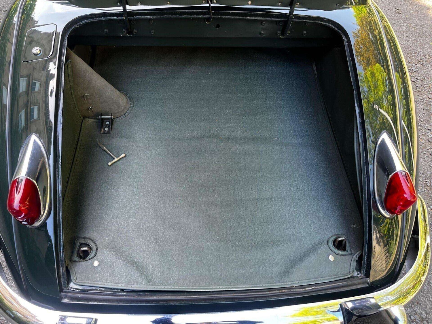 Used Jaguar XK 1984 for sale - 76462039: Photo 58