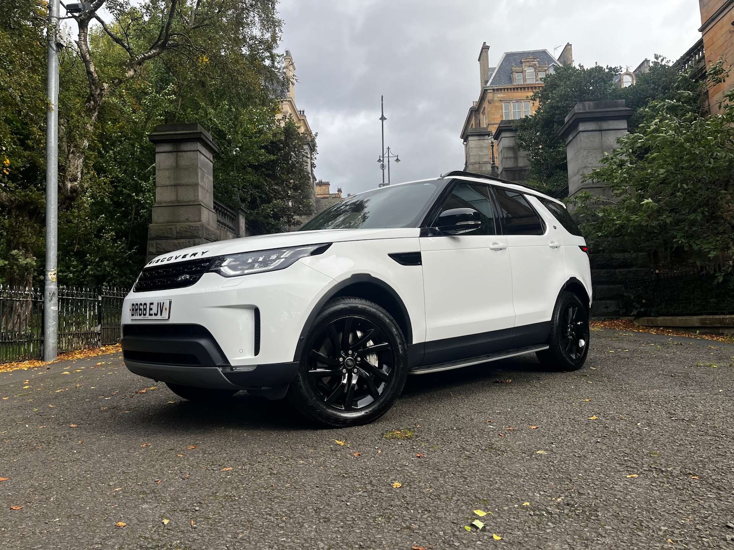 Used Land Rover Discovery 2019 for sale - 76462009: Photo 1