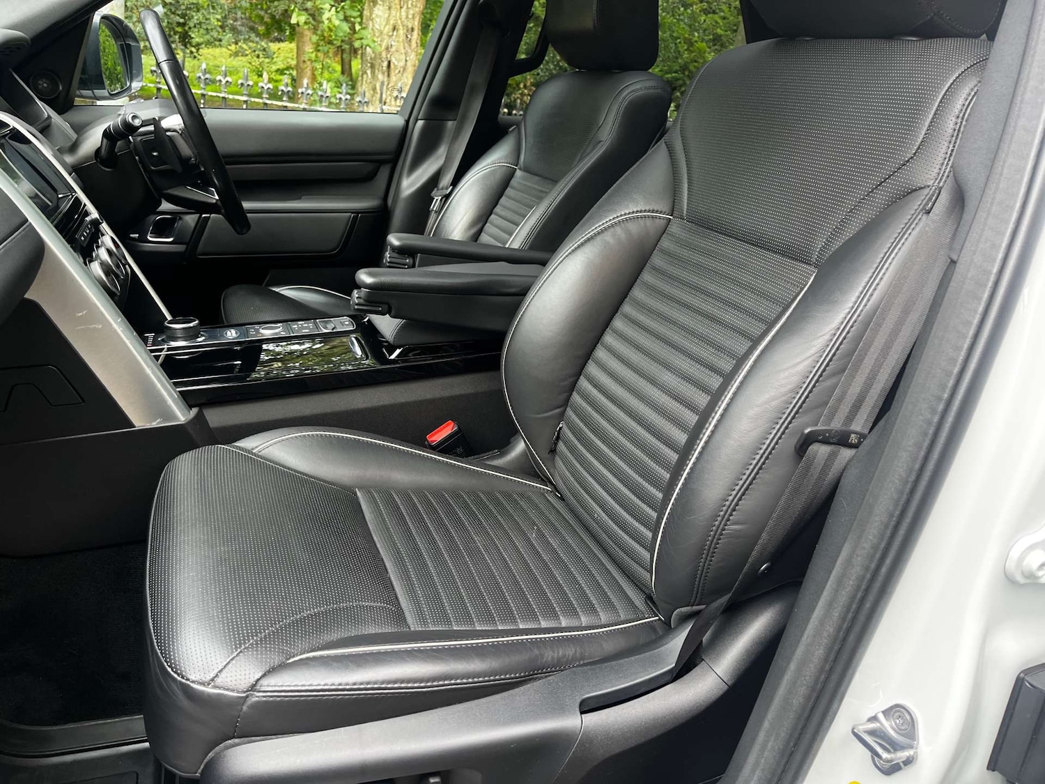 Used Land Rover Discovery 2019 for sale - 76462009: Photo 17