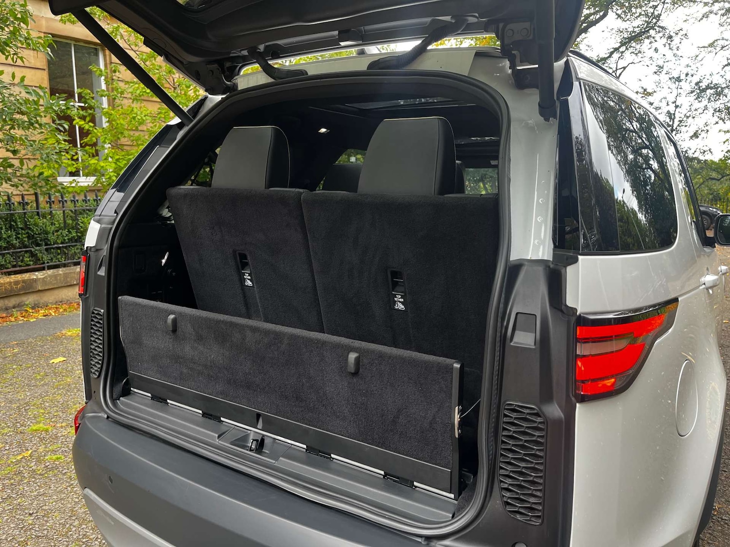 Used Land Rover Discovery 2019 for sale - 76462009: Photo 47