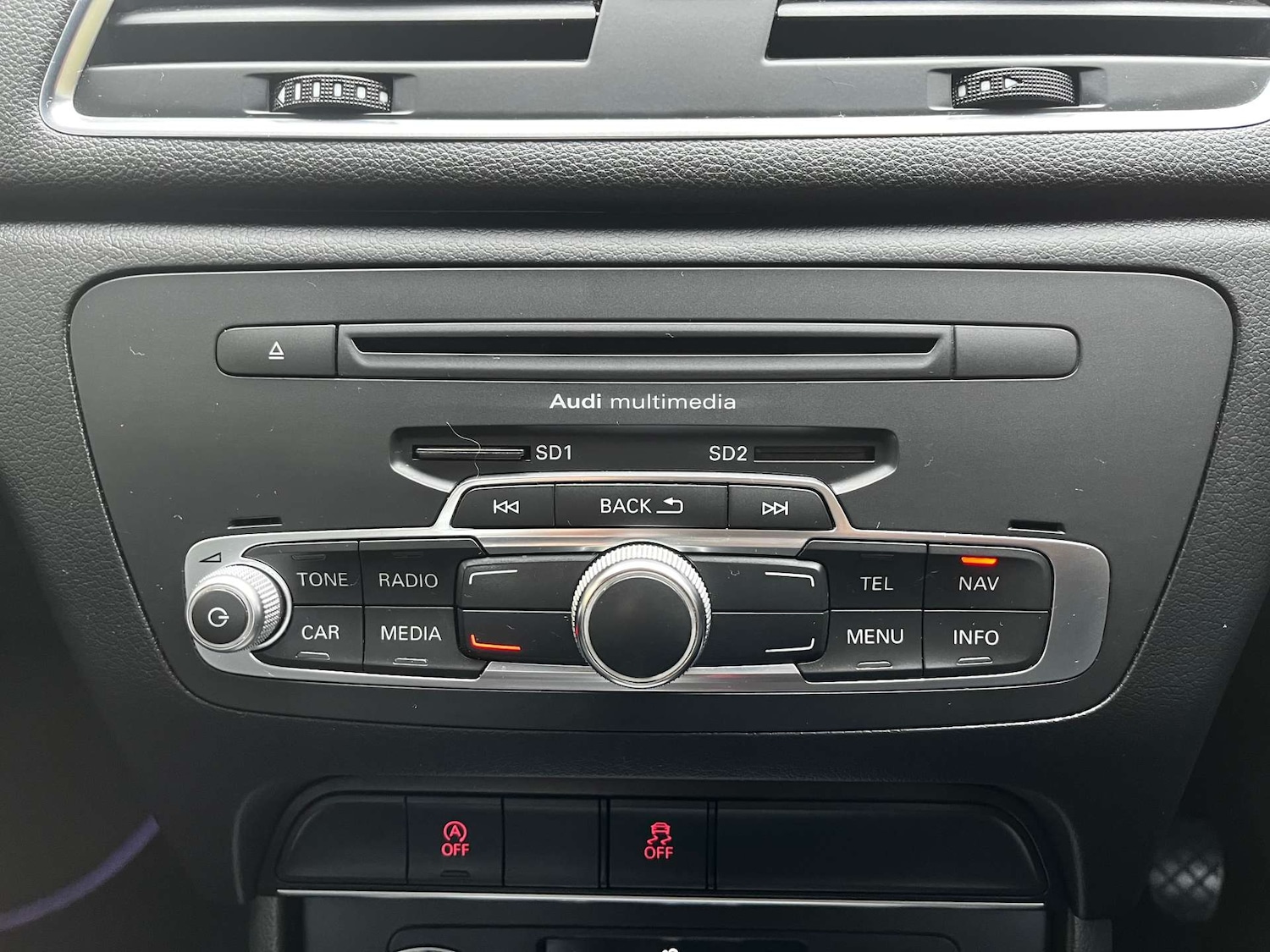 Used Audi Q3 2012 for sale - 76462078: Photo 38