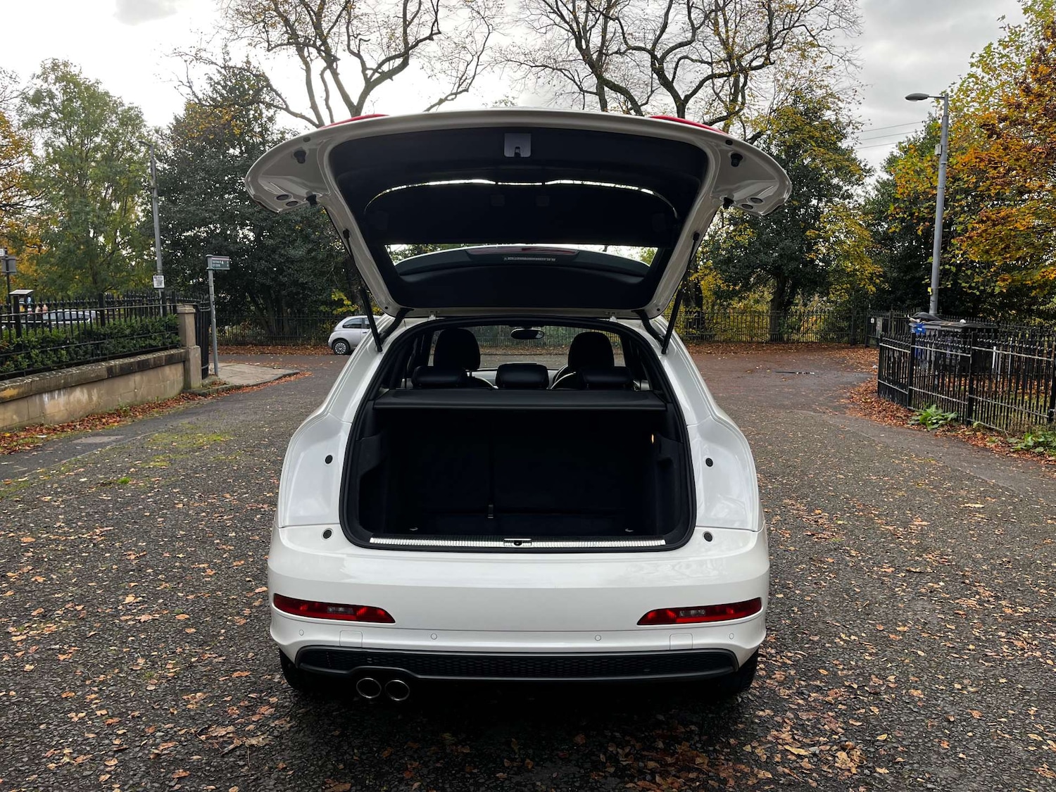 Used Audi Q3 2012 for sale - 76462078: Photo 43