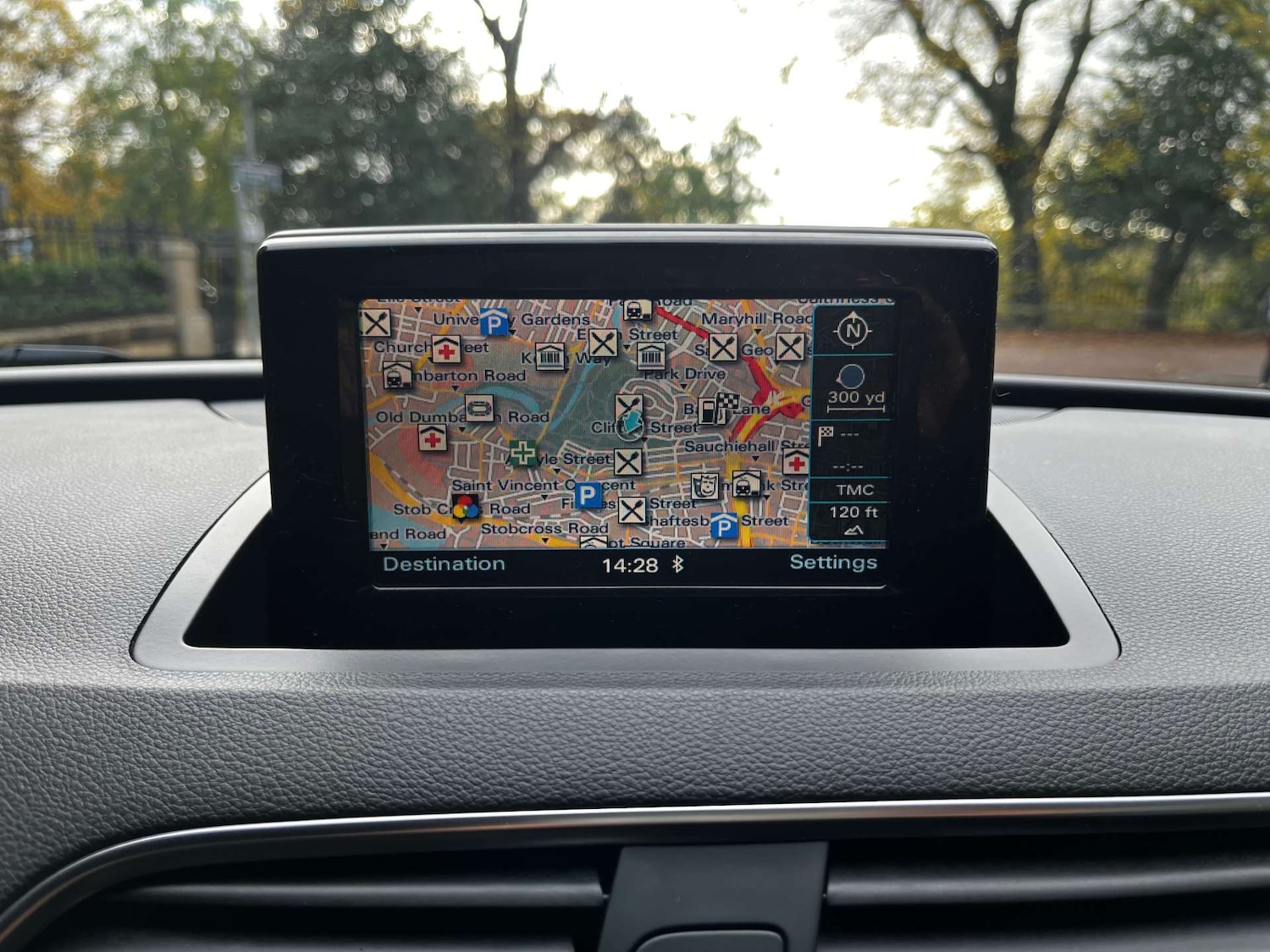 Used Audi Q3 2012 for sale - 76462078: Photo 9