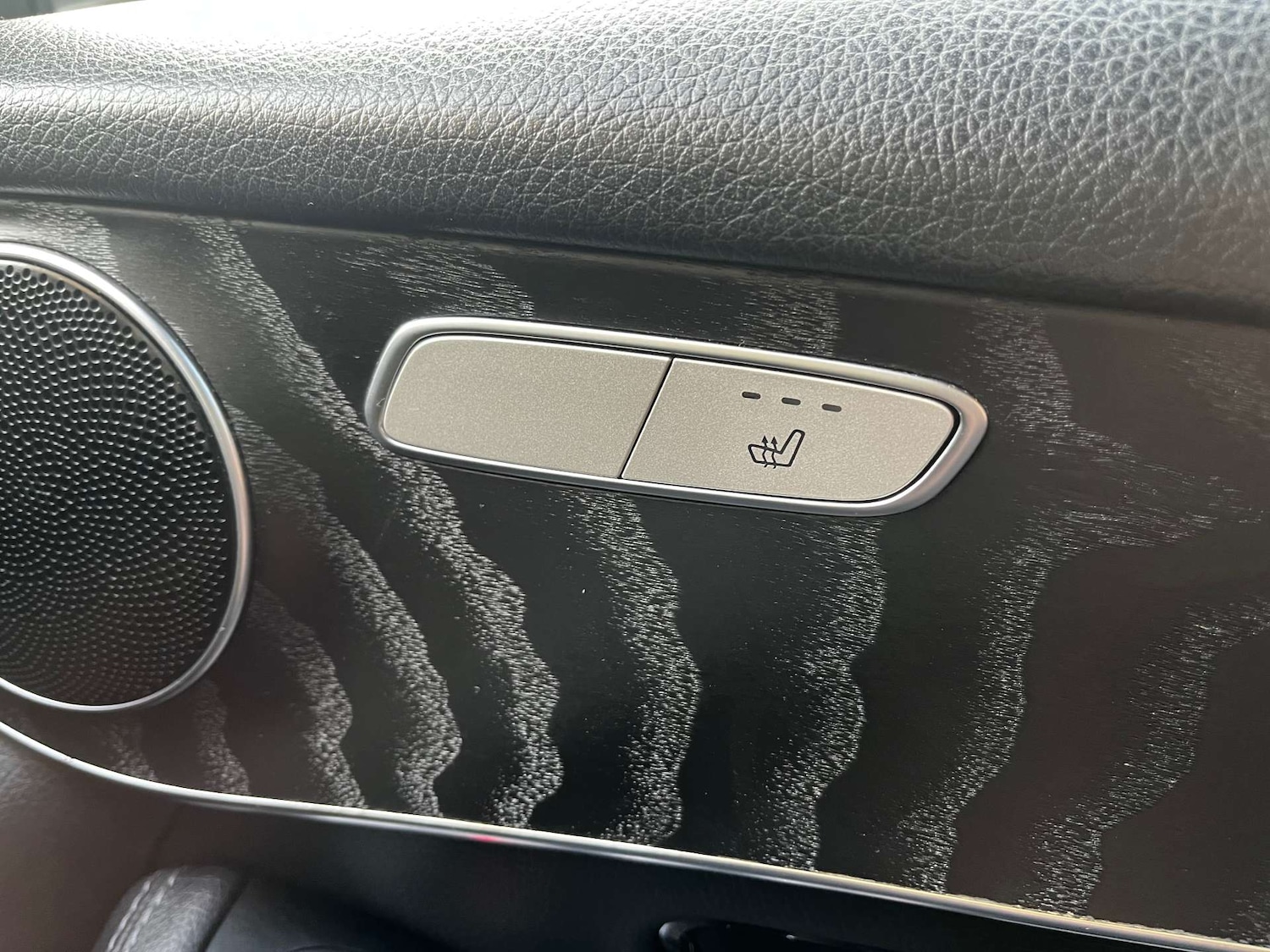 Used Mercedes-Benz GLC 2018 for sale - 76462025: Photo 26