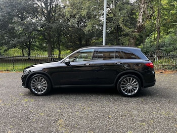 Used Mercedes-Benz GLC 2018 for sale - 76462025: Photo