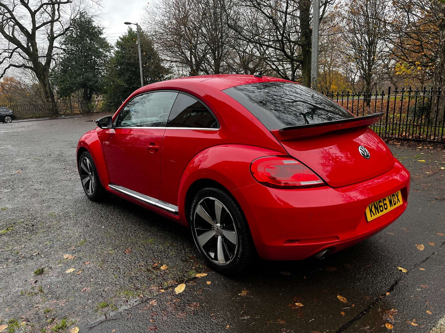 Used Volkswagen Beetle 2016 for sale - 77128576: Photo 3