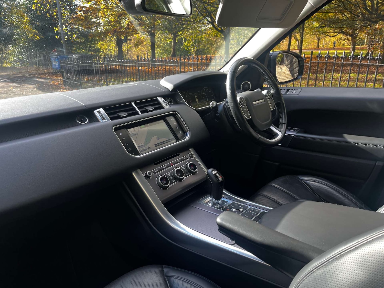 Used Land Rover Range Rover Sport 2016 for sale - 77128555: Photo 18