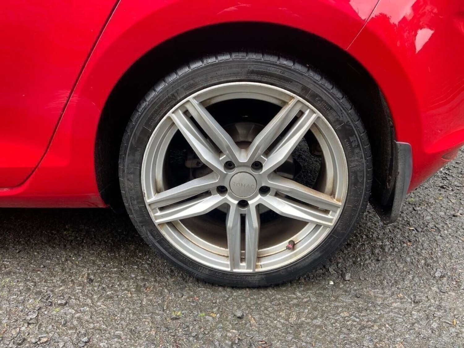 Used Volkswagen Golf 2014 for sale - 77128535: Photo 10