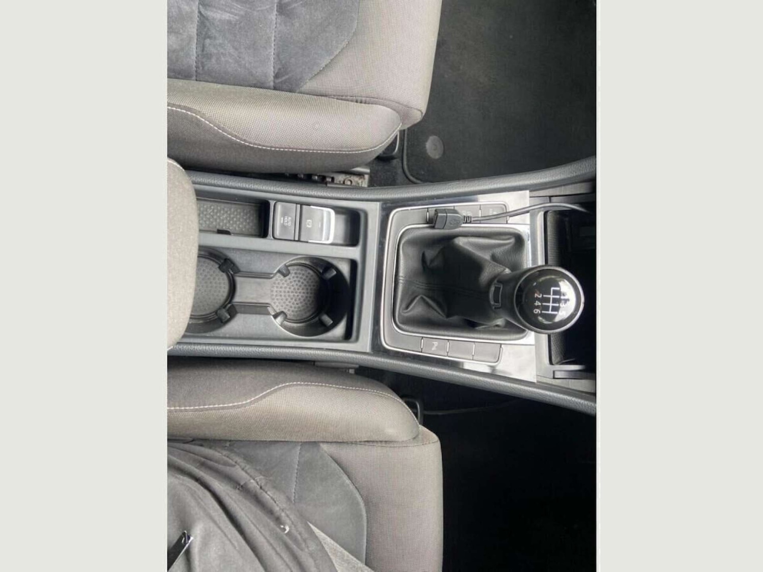 Used Volkswagen Golf 2014 for sale - 77128535: Photo 26