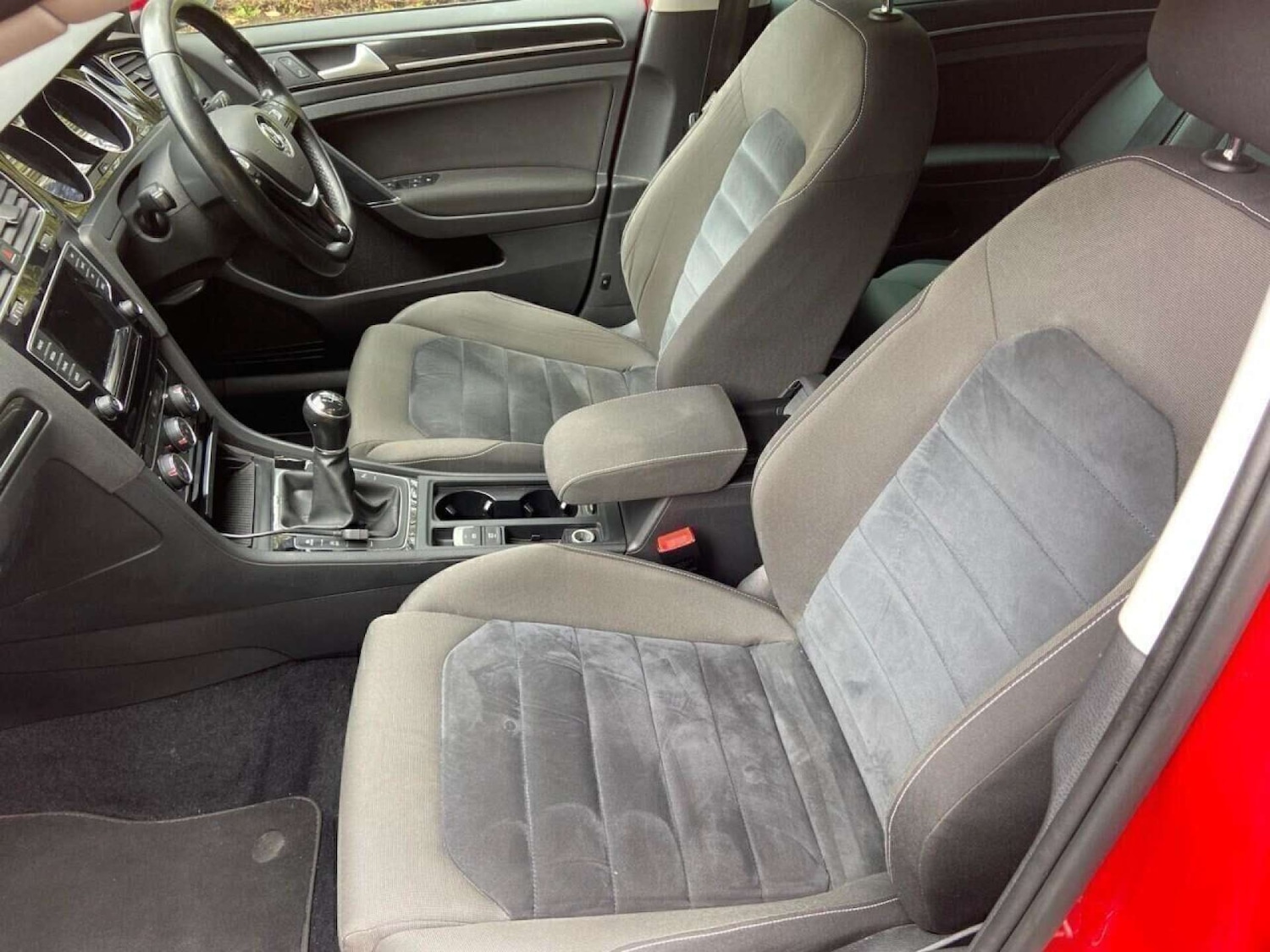 Used Volkswagen Golf 2014 for sale - 76462019: Photo 8