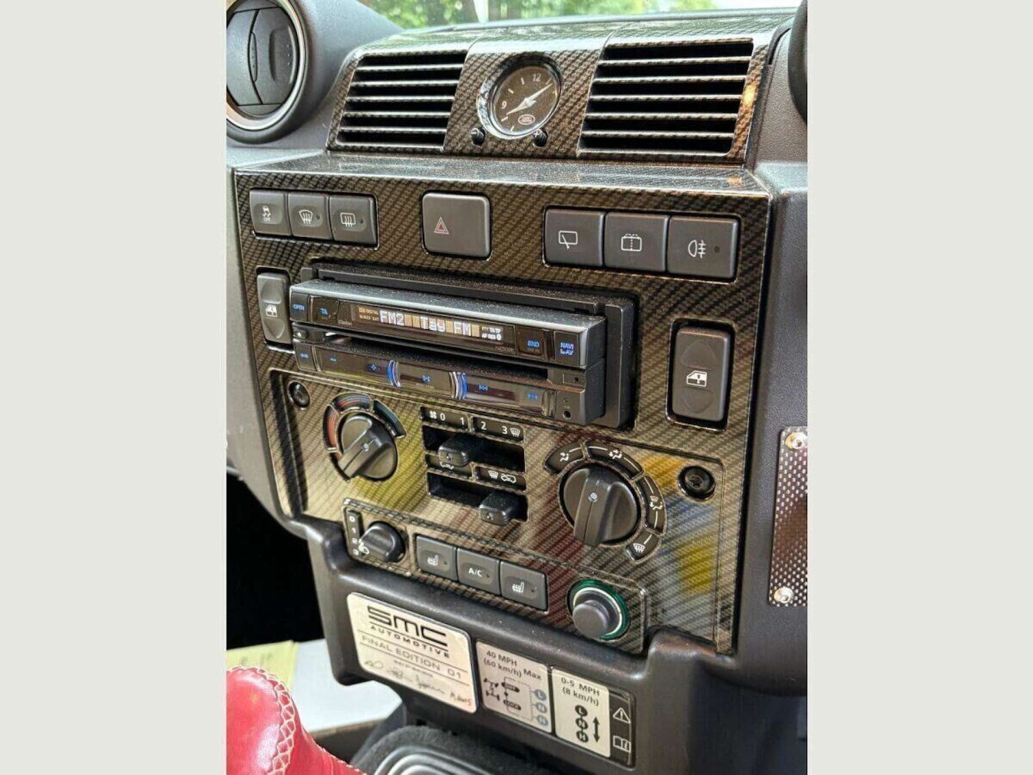 Used Land Rover Defender 2015 for sale - 76462010: Photo 12