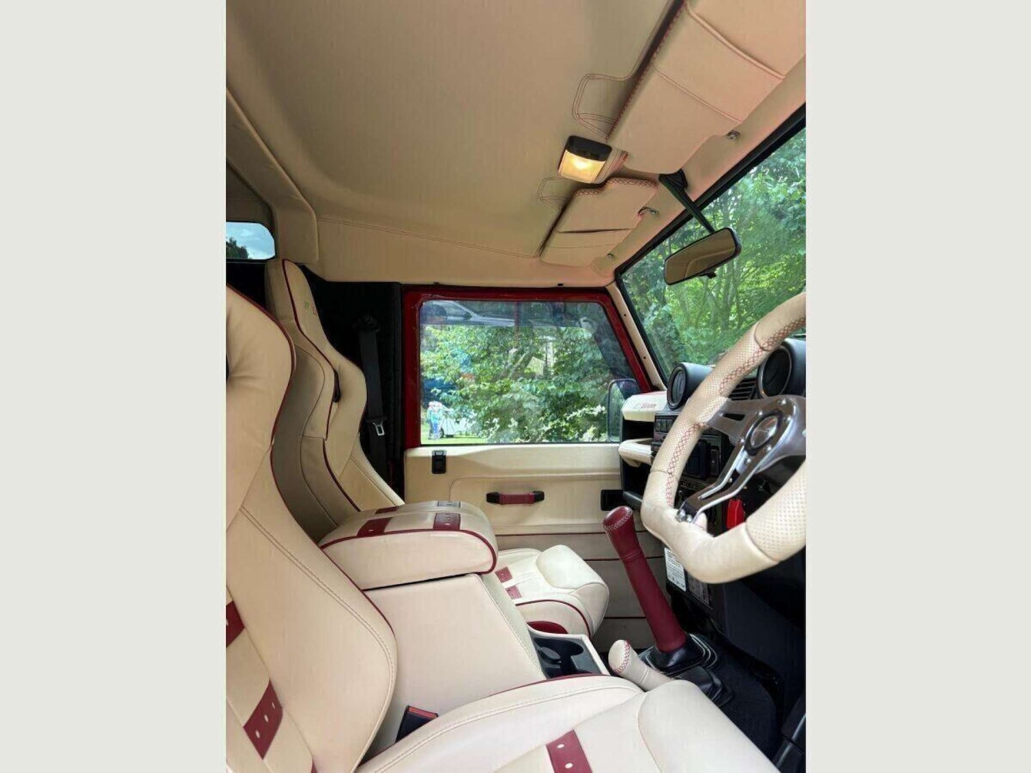 Used Land Rover Defender 2015 for sale - 76462010: Photo 21