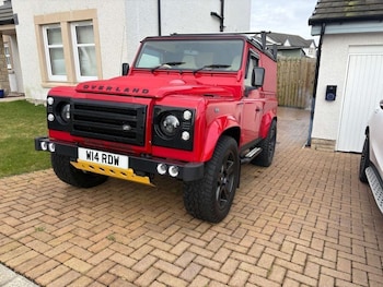 Used Land Rover Defender 2015 for sale - 76462010: Photo