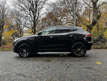 Used Jaguar E-Pace 2018 for sale - 76462087: Photo