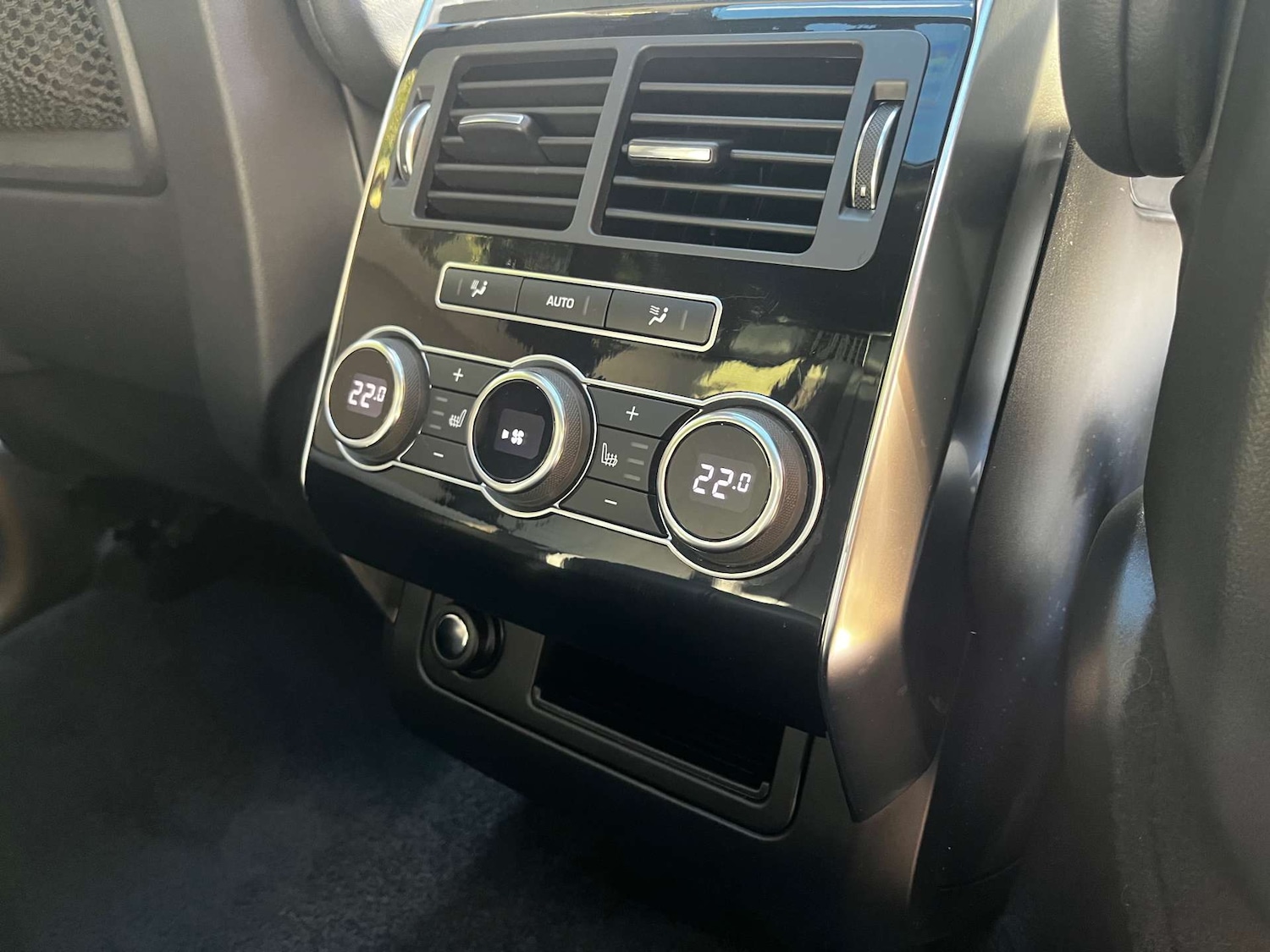 Used Land Rover Range Rover Sport 2014 for sale - 77128579: Photo 16