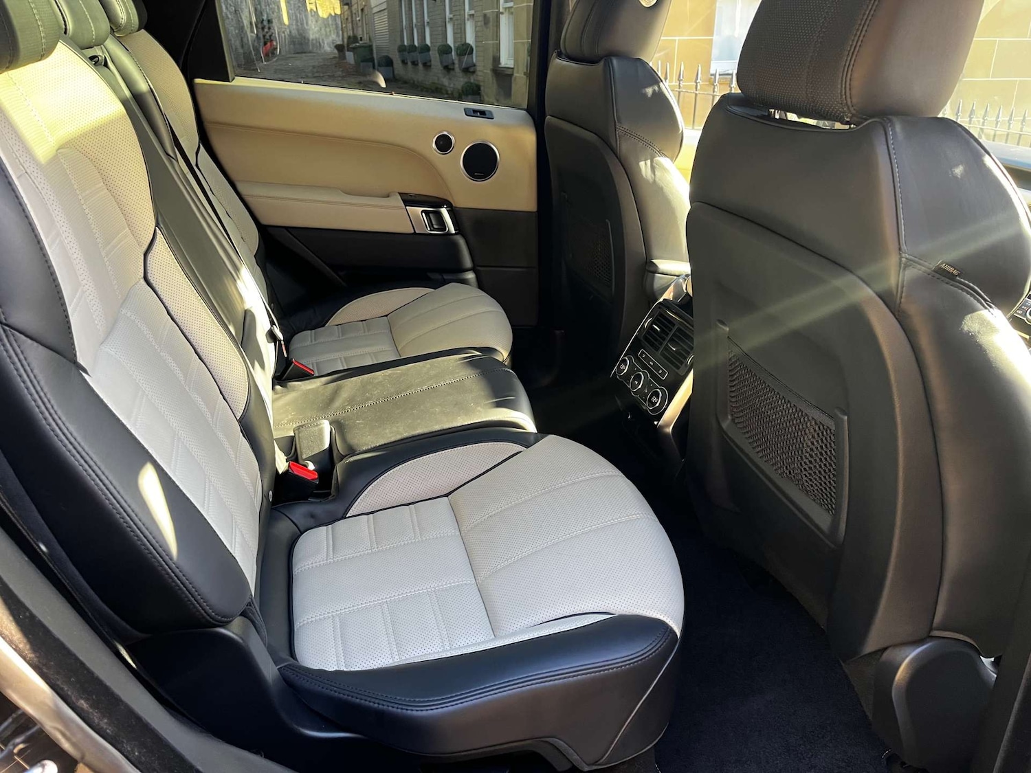 Used Land Rover Range Rover Sport 2014 for sale - 77128579: Photo 23