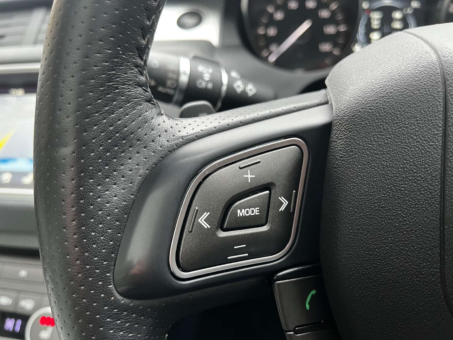 Used Land Rover Range Rover Evoque 2017 for sale - 77128586: Photo 56