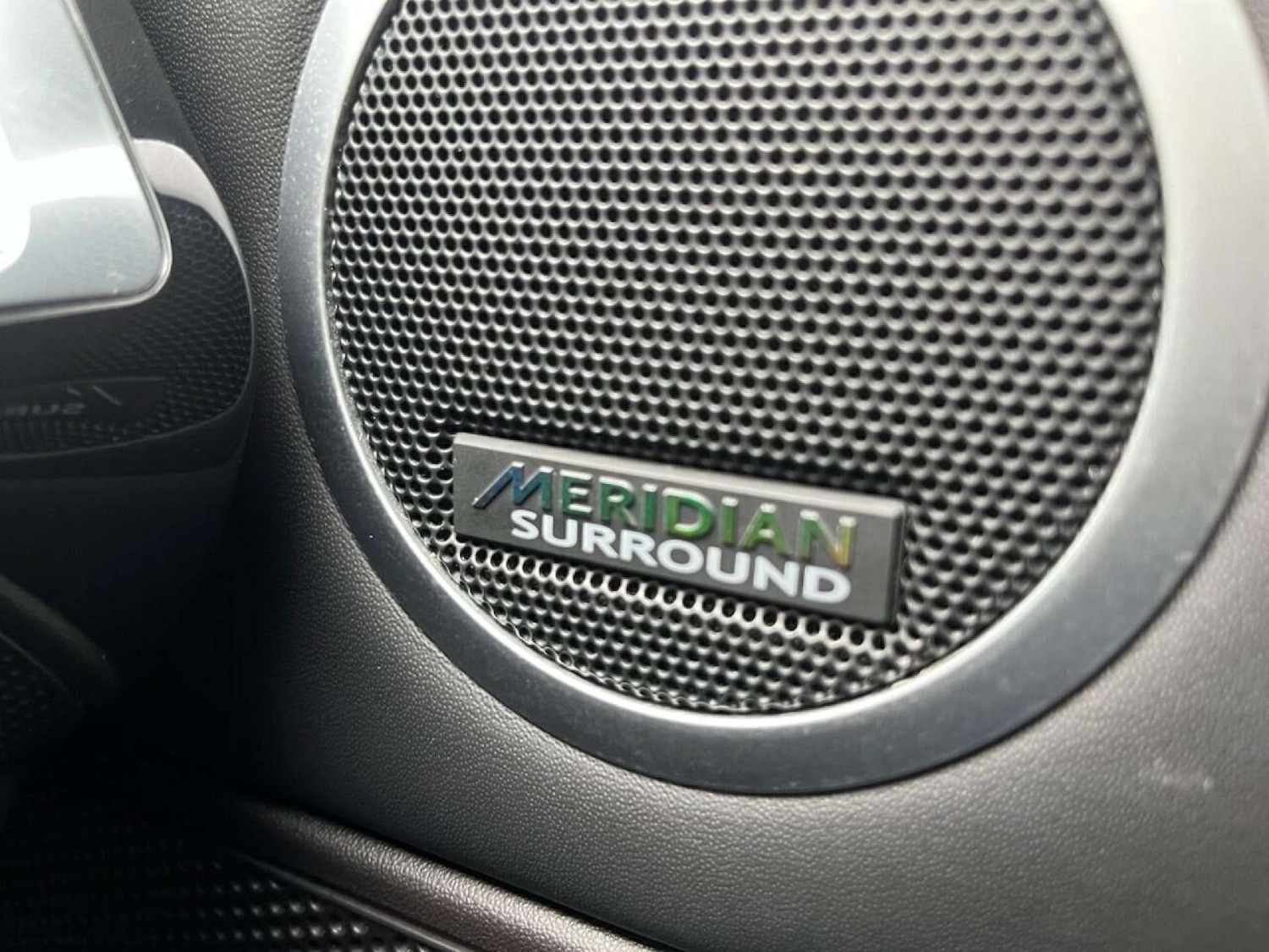 Used Land Rover Discovery 2017 for sale - 77128543: Photo 10