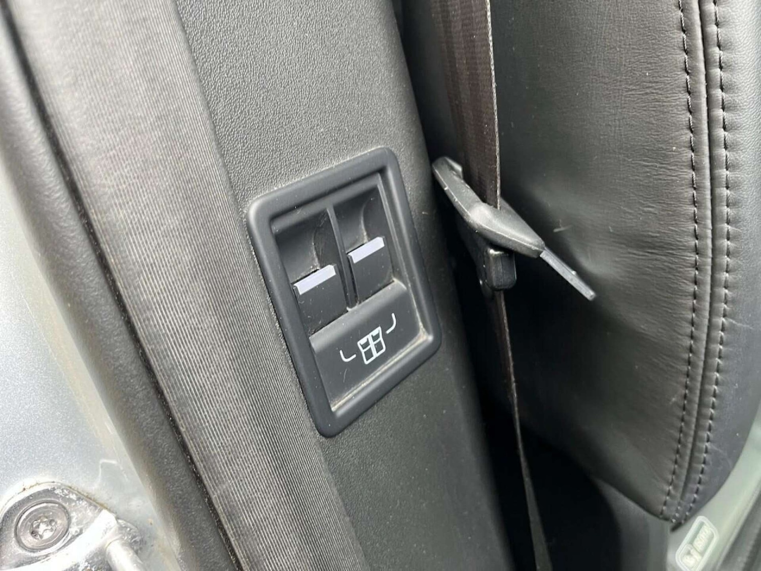 Used Land Rover Discovery 2017 for sale - 77128543: Photo 18