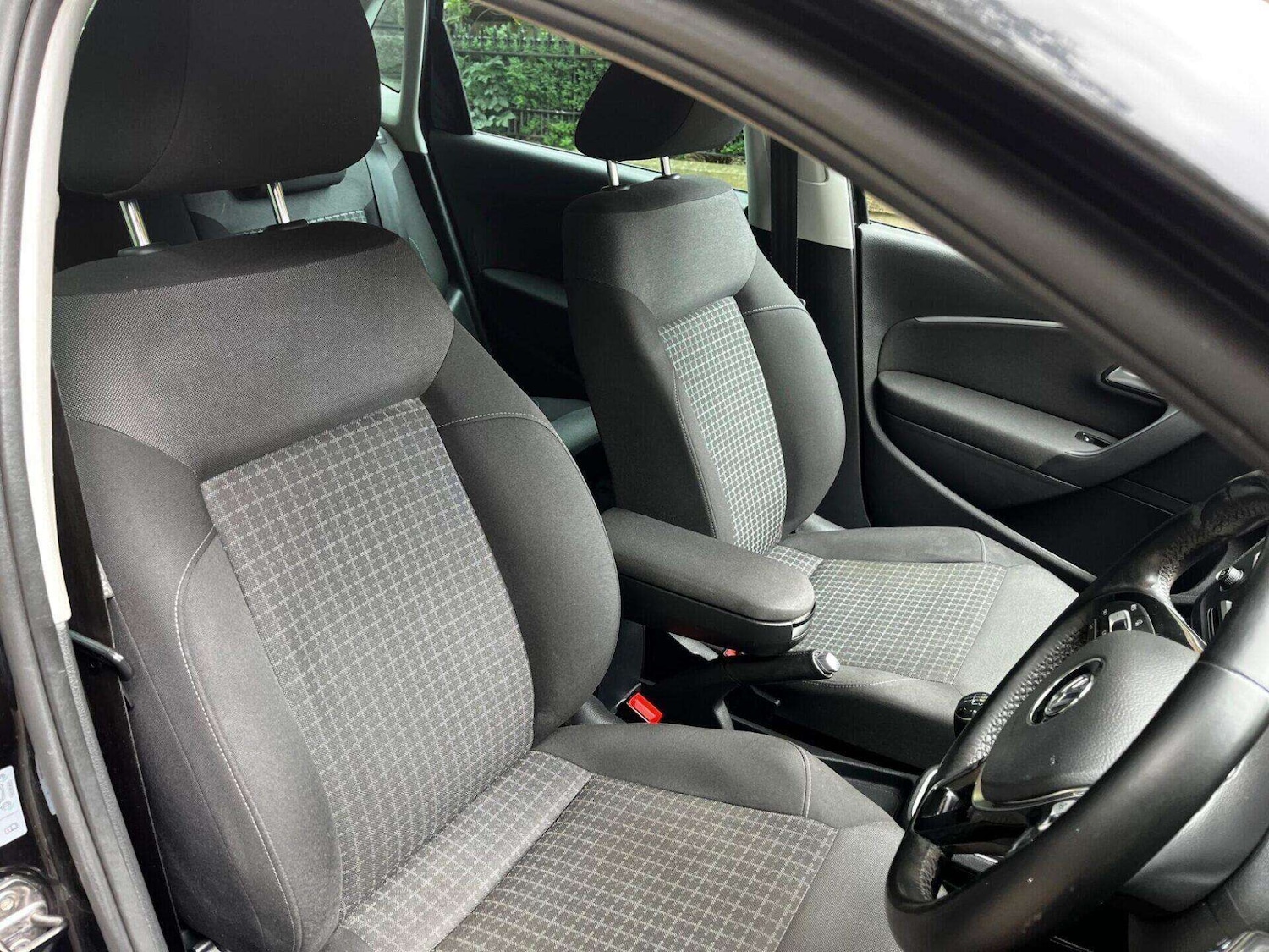 Used Volkswagen Polo 2016 for sale - 76462040: Photo 11