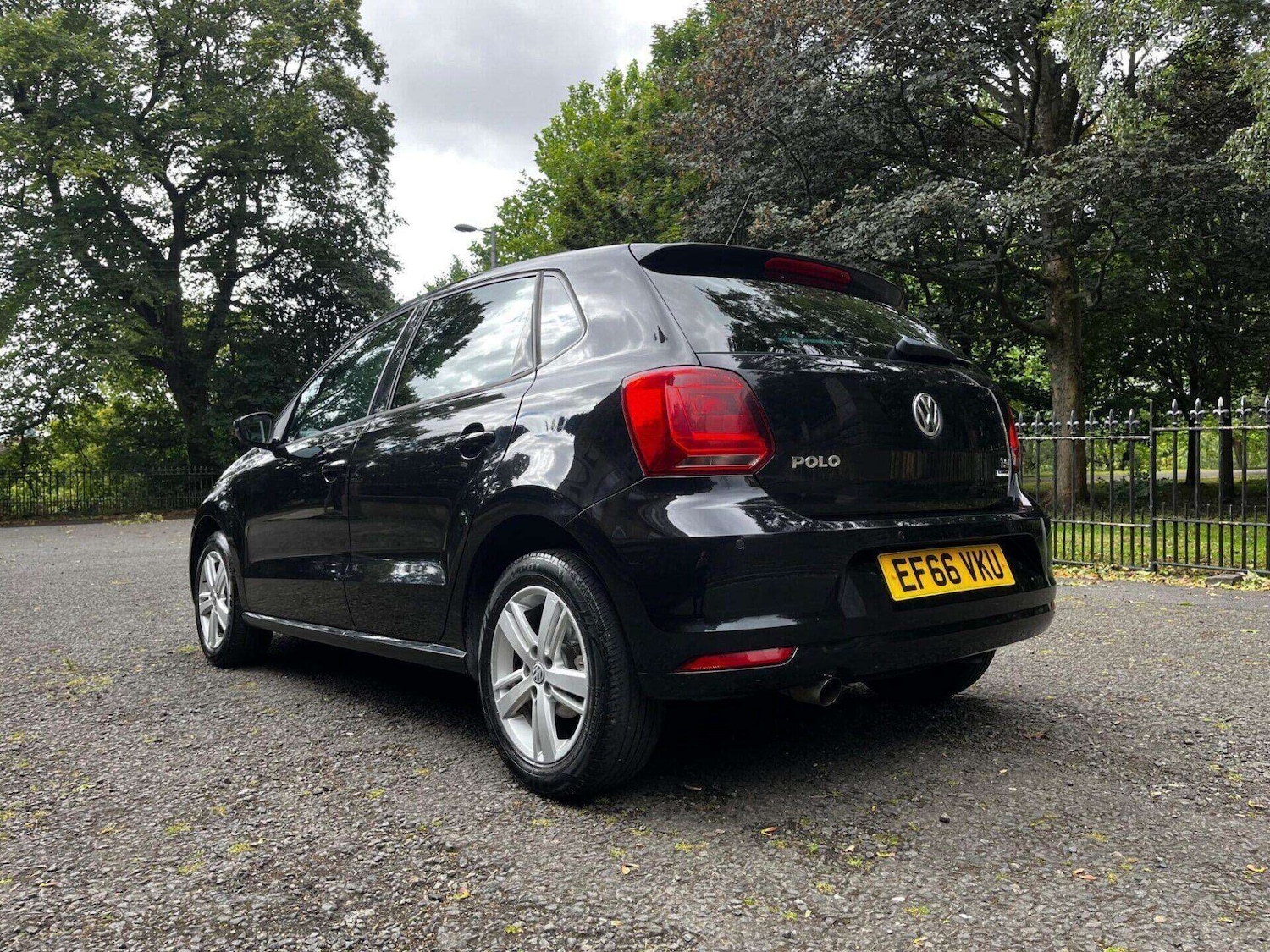 Used Volkswagen Polo 2016 for sale - 76462040: Photo 3