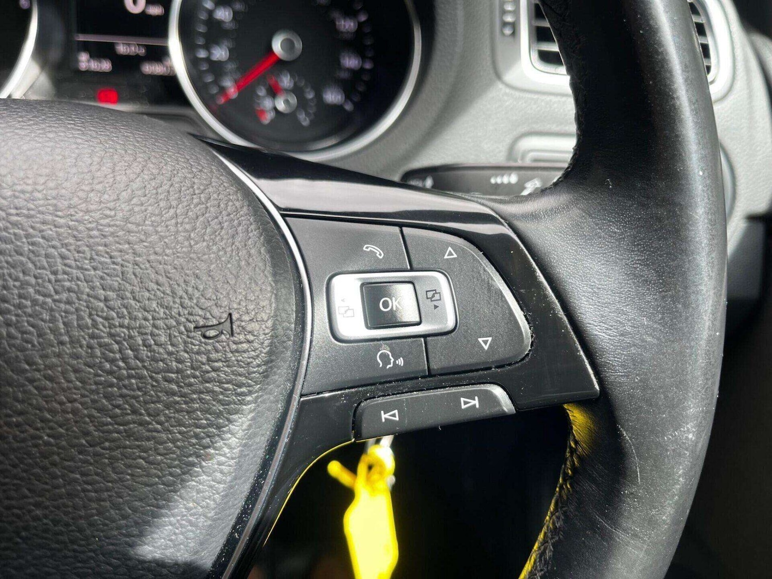 Used Volkswagen Polo 2016 for sale - 76462040: Photo 39