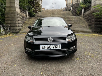 Used Volkswagen Polo 2016 for sale - 76462040: Photo