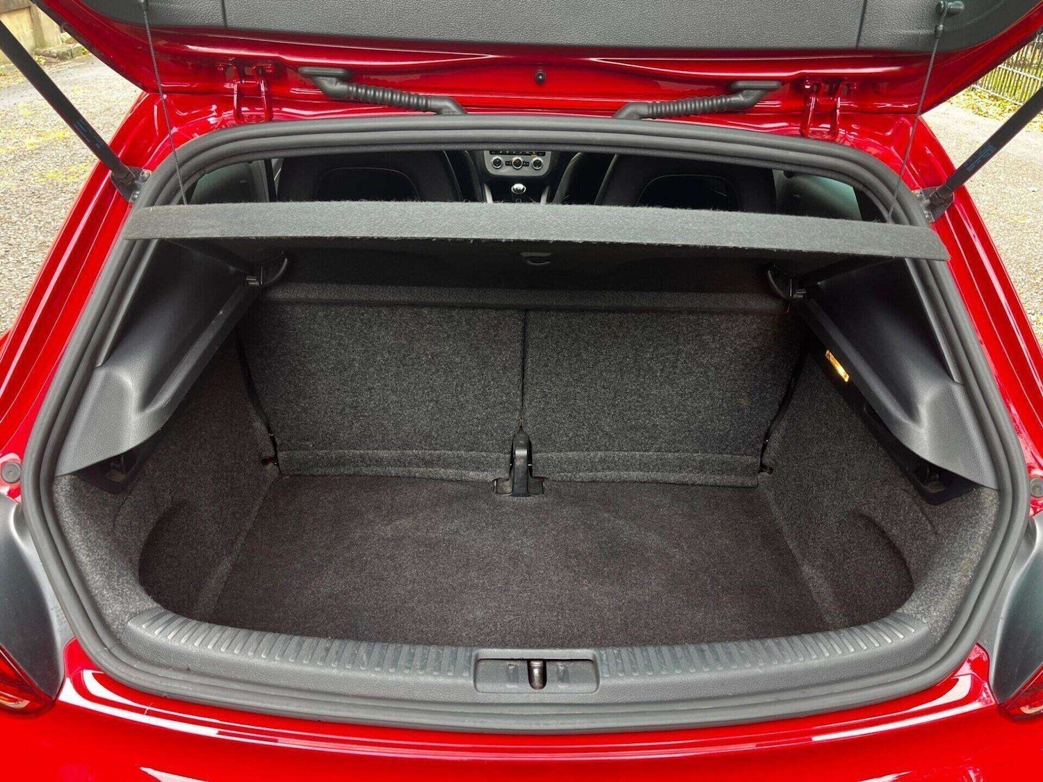 Used Volkswagen Scirocco 2014 for sale - 76462033: Photo 45