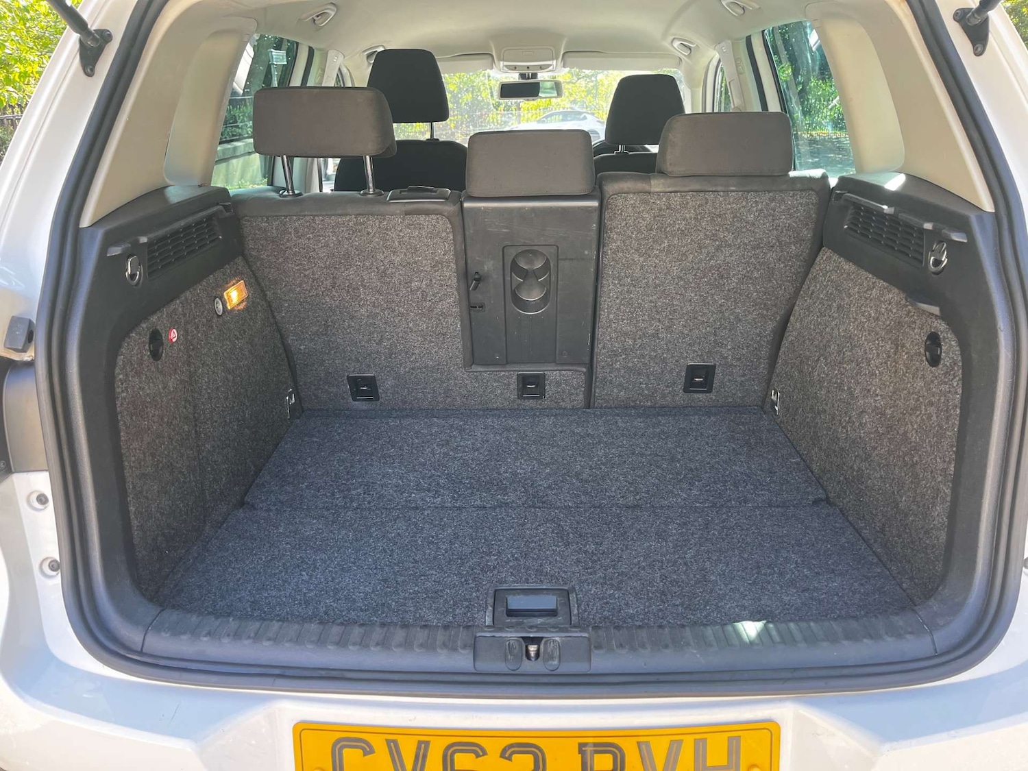 Used Volkswagen Tiguan 2012 for sale - 76462035: Photo 35