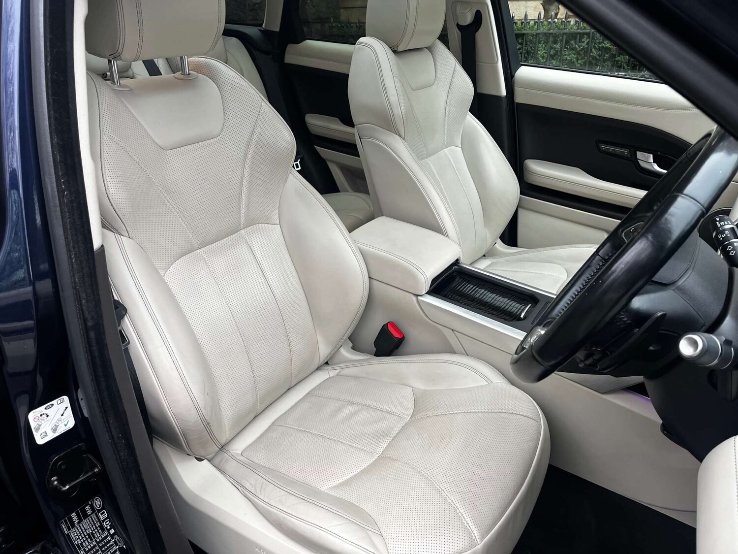 Used Land Rover Range Rover Evoque 2016 for sale - 77578933: Photo 11