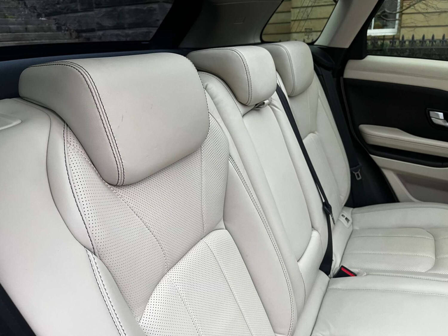 Used Land Rover Range Rover Evoque 2016 for sale - 77578933: Photo 25