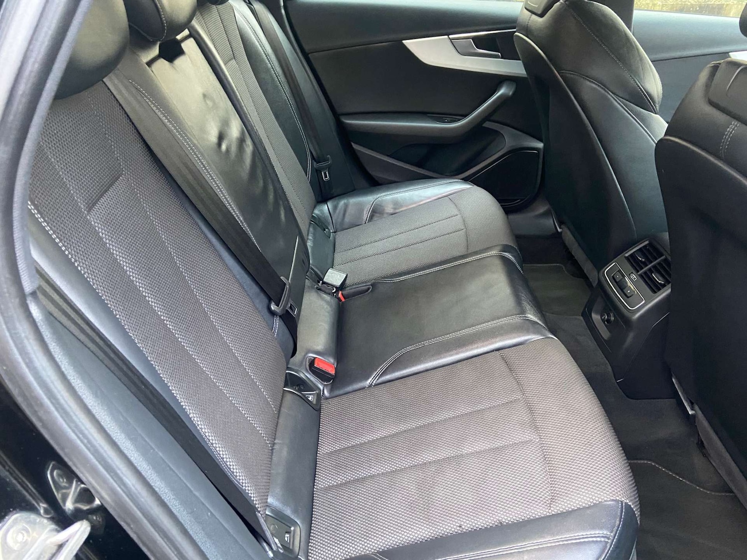 Used Audi A4 2016 for sale - 77245594: Photo 16