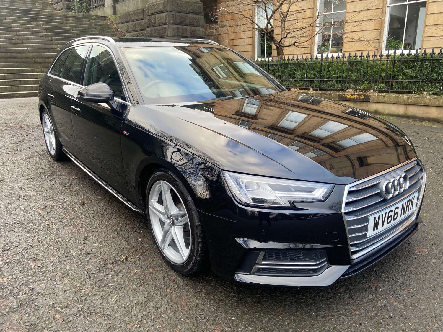 Used Audi A4 2016 for sale - 77245594: Photo 4