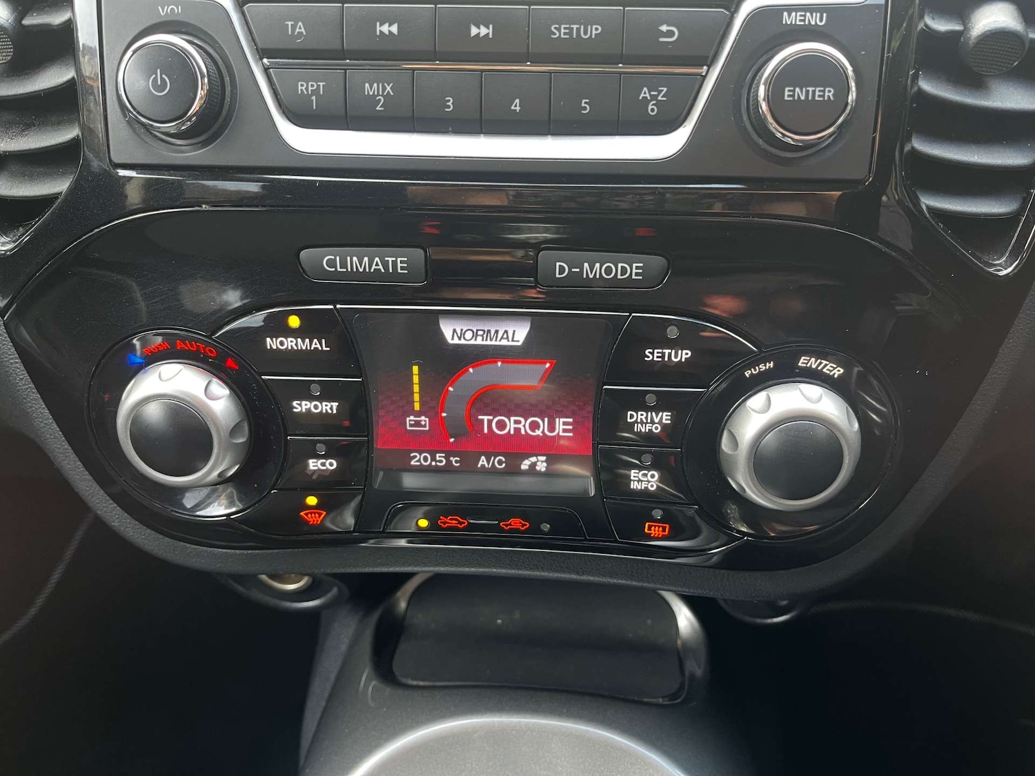 Used Nissan Juke 2015 for sale - 76462037: Photo 34