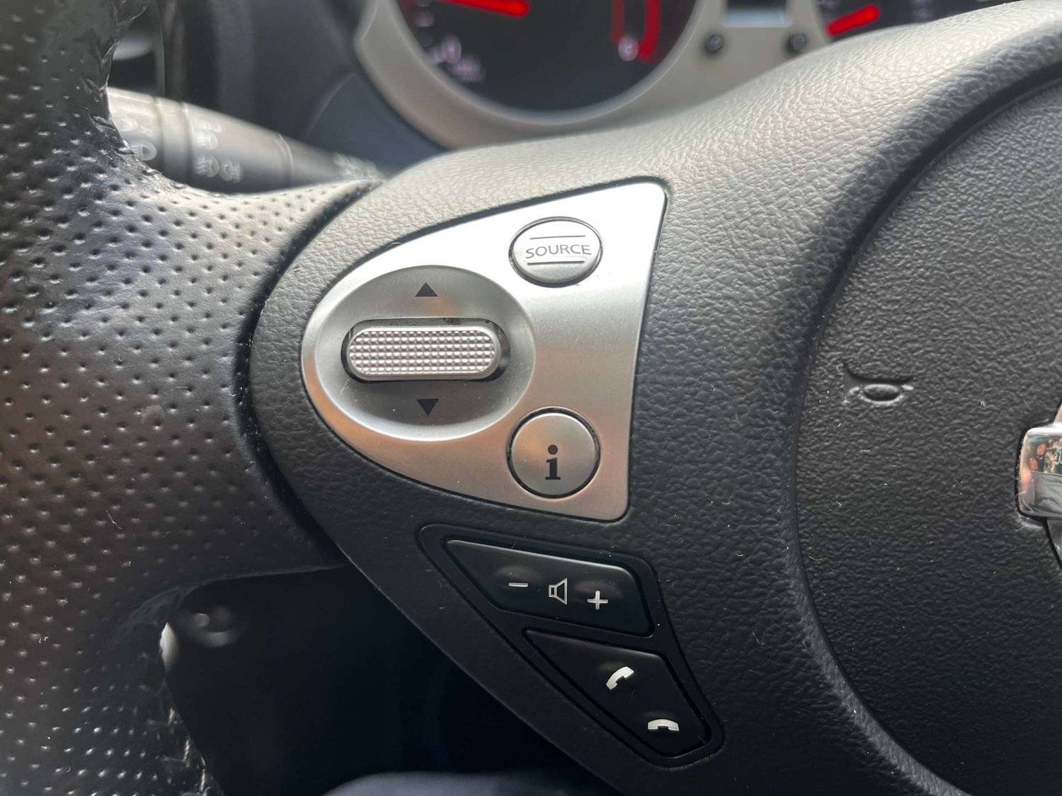 Used Nissan Juke 2015 for sale - 76462037: Photo 36