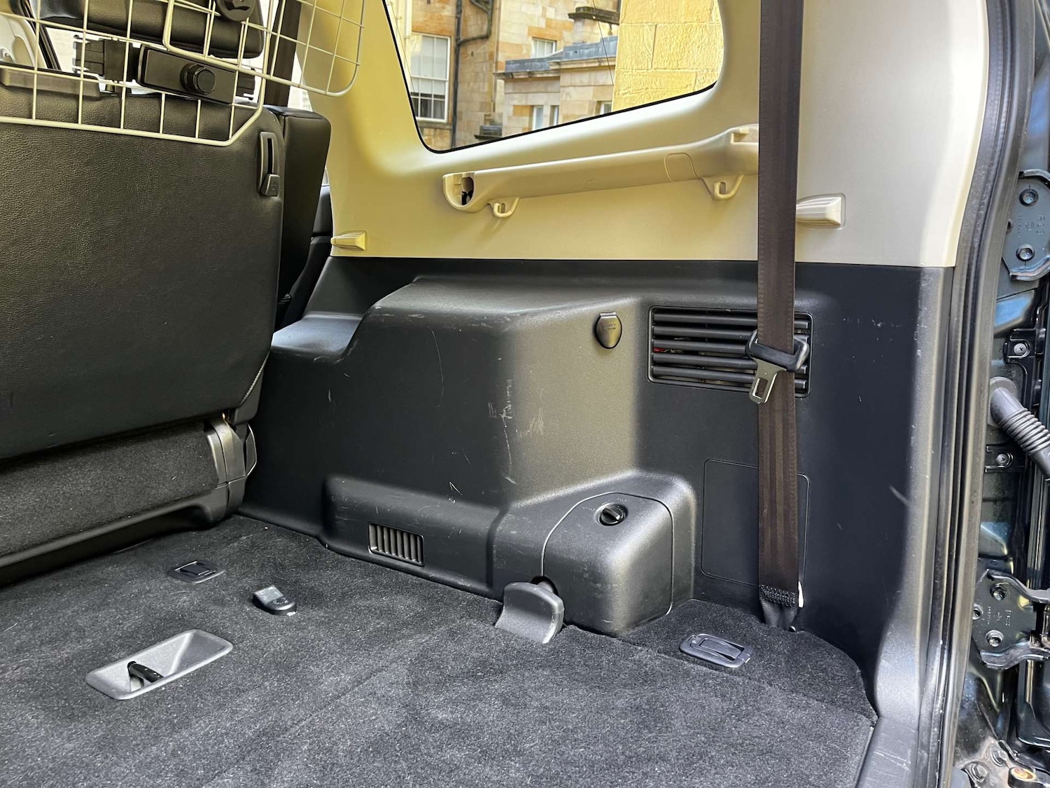 Used Mitsubishi Shogun 2016 for sale - 76462059: Photo 45