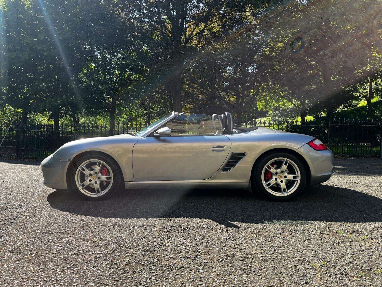 Used Porsche Boxster 2009 for sale - 77128528: Photo 2