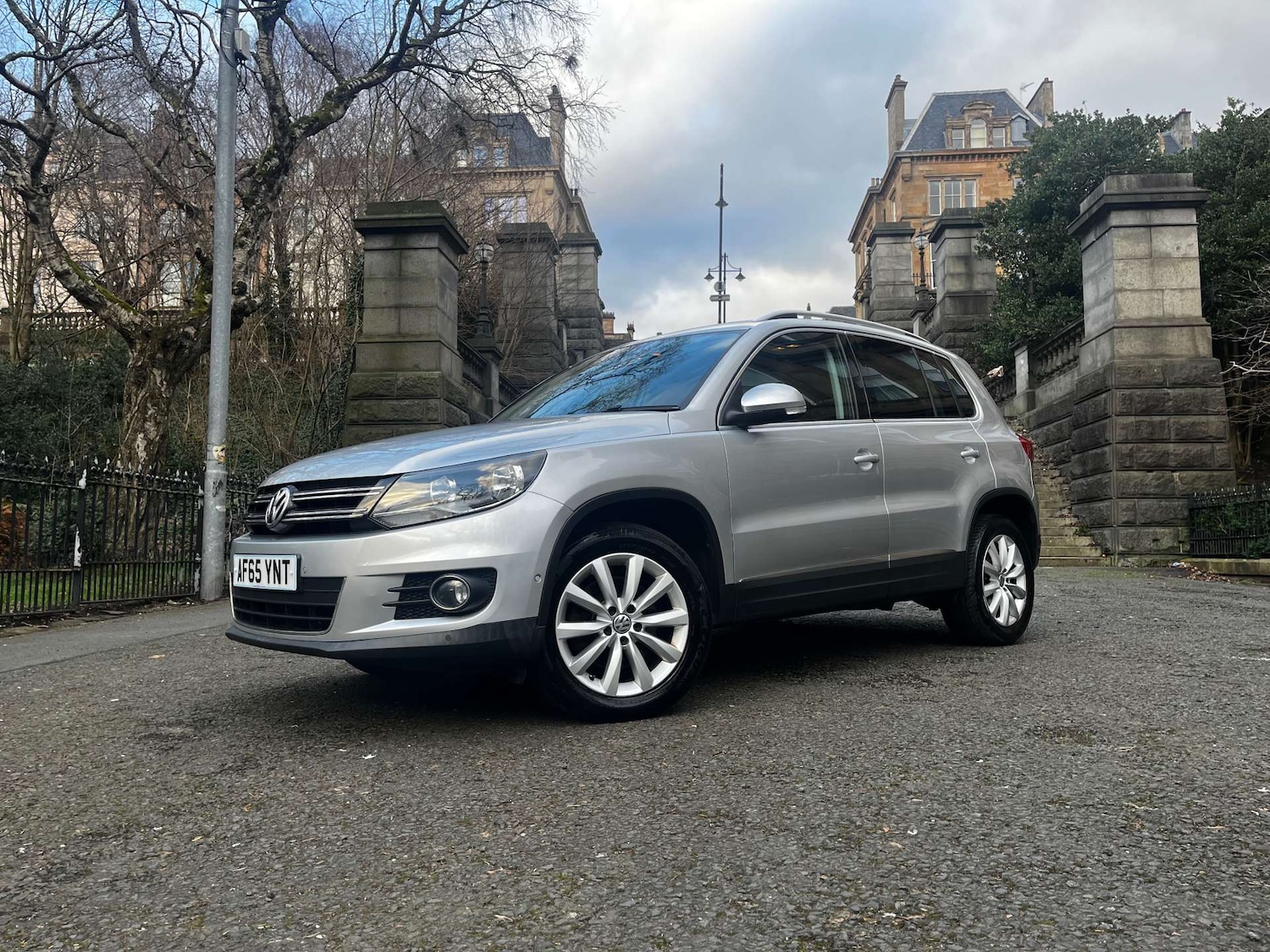 Used Volkswagen Tiguan 2015 for sale - 77715667: Photo 1