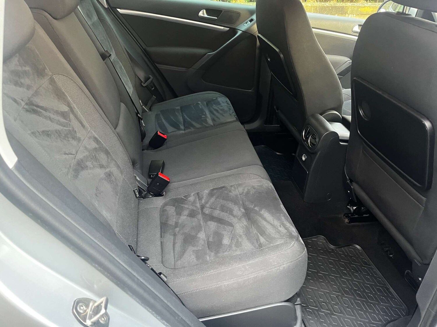 Used Volkswagen Tiguan 2015 for sale - 77715667: Photo 17