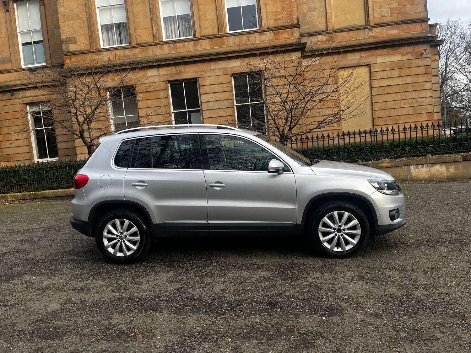 Used Volkswagen Tiguan 2015 for sale - 77715667: Photo 35