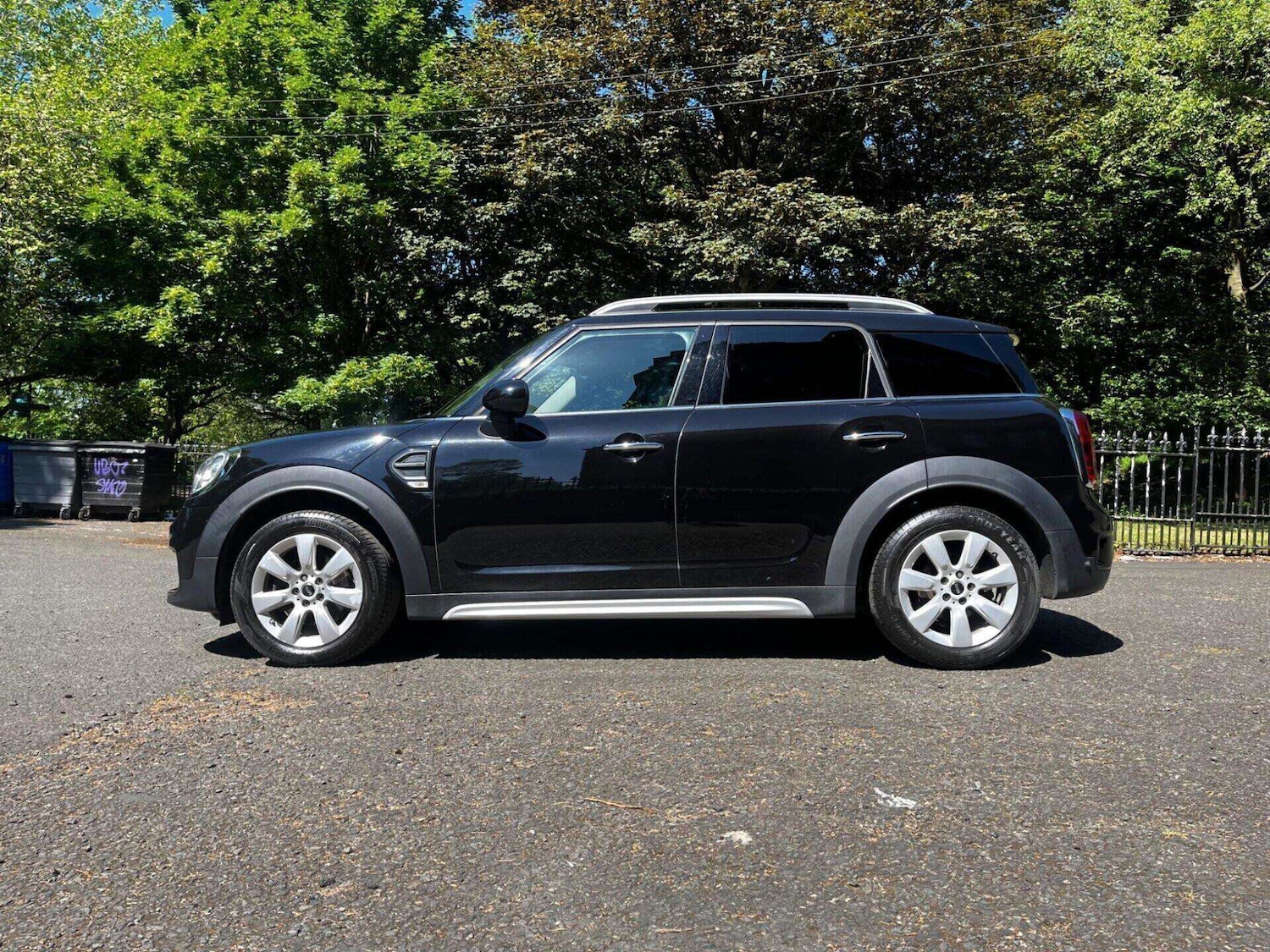 Used MINI Countryman 2018 for sale - 76462008: Photo 2