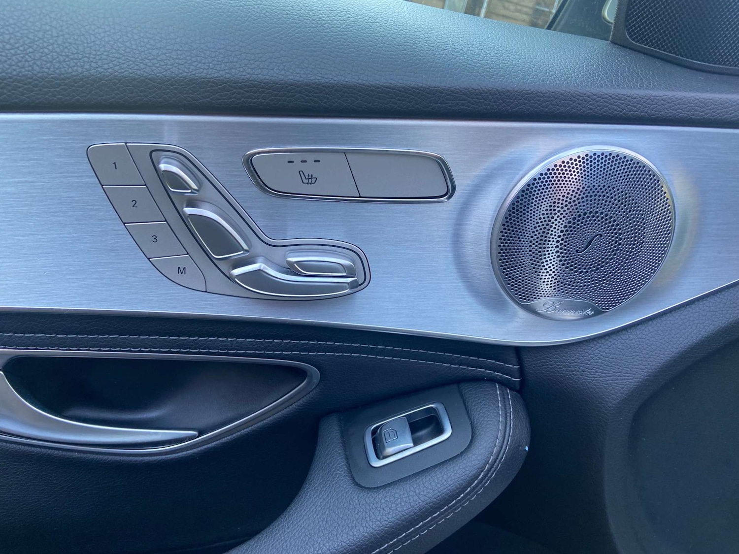 Used Mercedes-Benz C Class 2015 for sale - 77417582: Photo 9