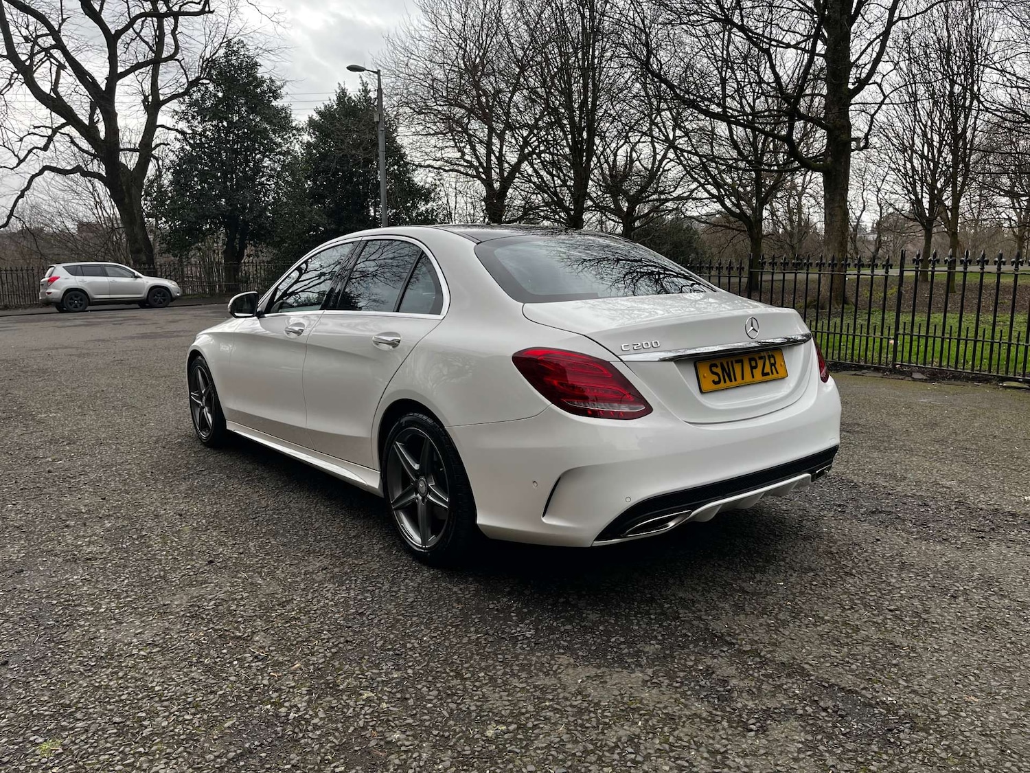 Used Mercedes-Benz C Class 2017 for sale - 77964806: Photo 3